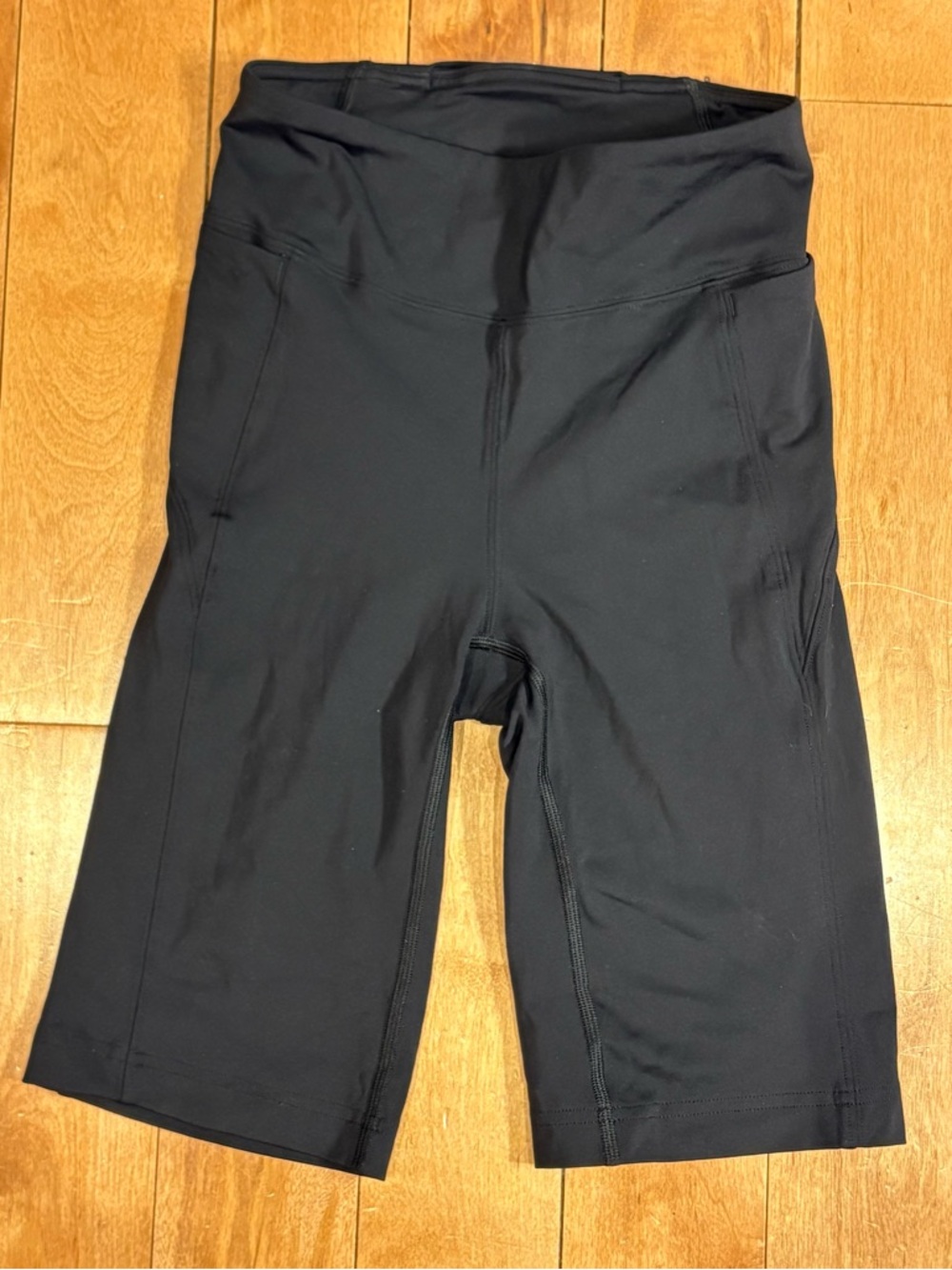 Lululemon Bike-style Shorts - 9”